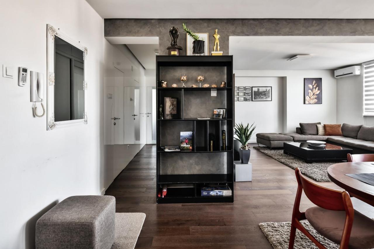 2 Bedroom Penthouse In City Center, Free Parking サラエヴォ エクステリア 写真